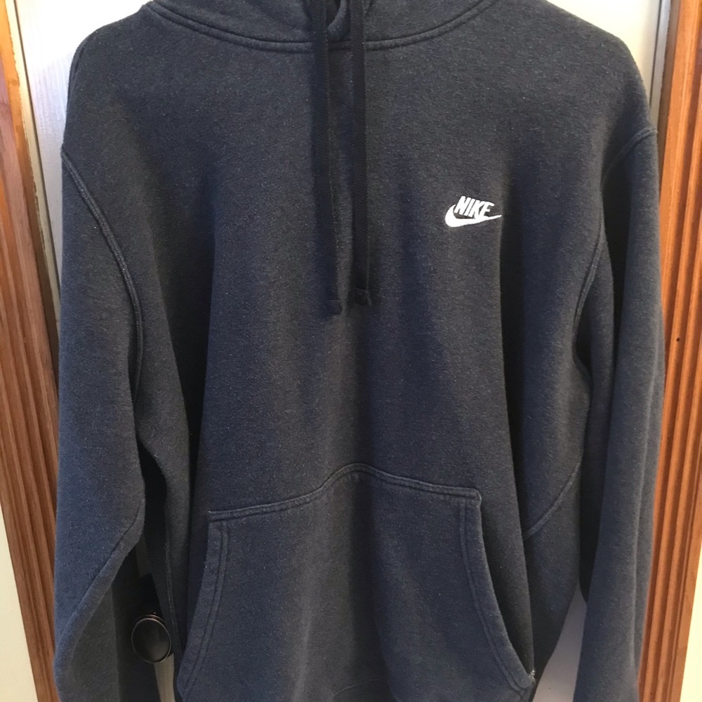 Retro Nike hoodie